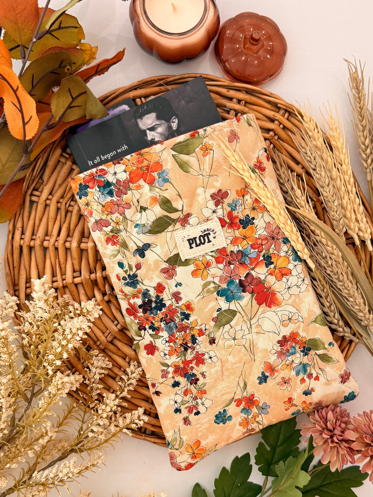 Vintage Wildling Regular Book Sleeve